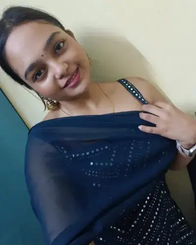 Call Girl Service in Raybag